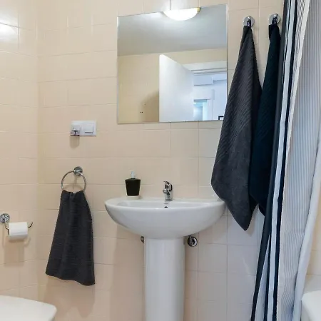 Holiday home Pleasant In With Nearby Torremolinos